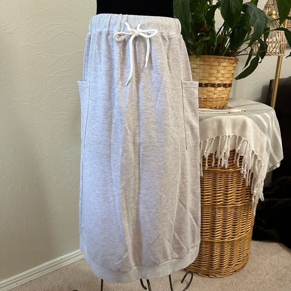 Zabara long sweatshirt skirt - Picture 1 of 8